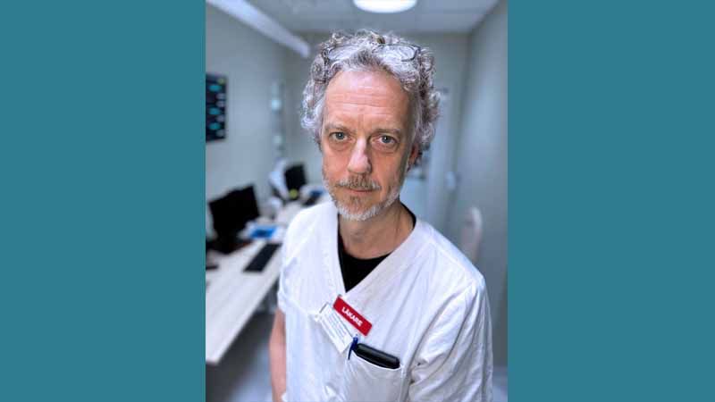 Continuous antibiotic treatment in sepsis improves survival